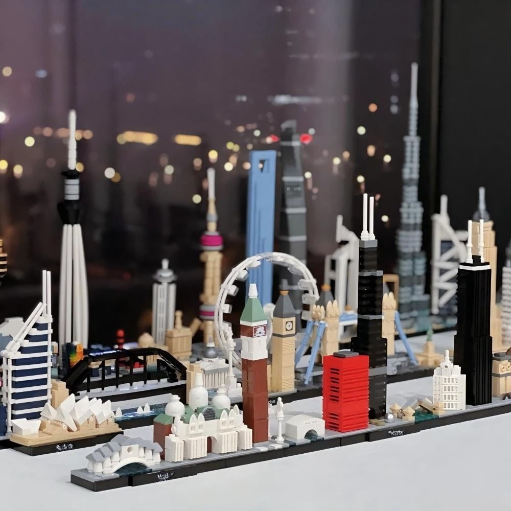 Thirteen Sets of City Models 2 - огляд і ціна Lego Set Technic