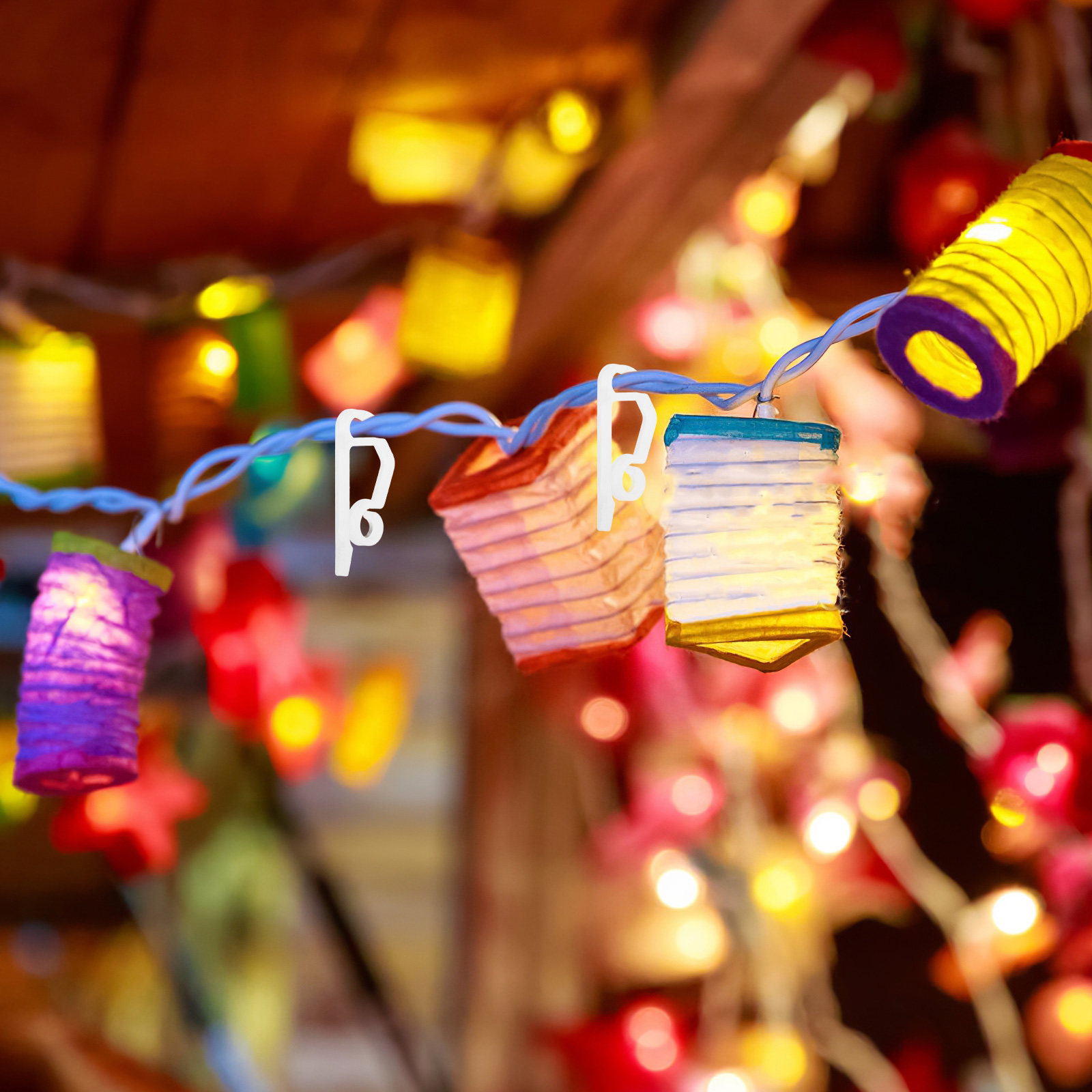 50Pcs String Light Hooks Outdo - огляд і ціна Christmas Lights Outdoor